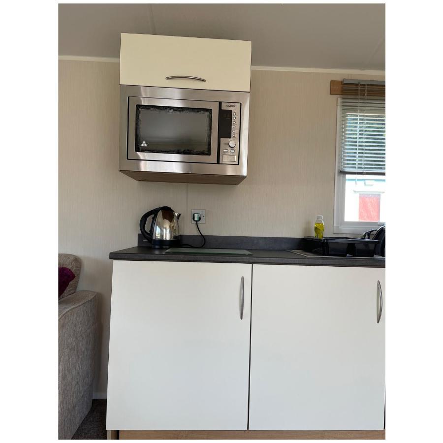 Cosy 3-Bed Caravan Combe Haven St Leonards On Sea Hollington  Εξωτερικό φωτογραφία